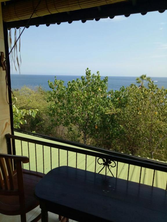 Sri Homestay Amed Eksteriør bilde