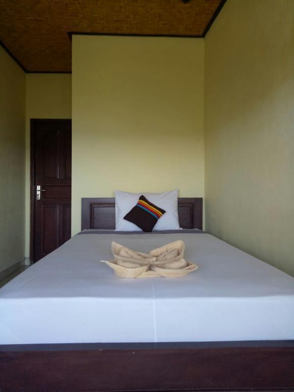 Sri Homestay Amed Eksteriør bilde